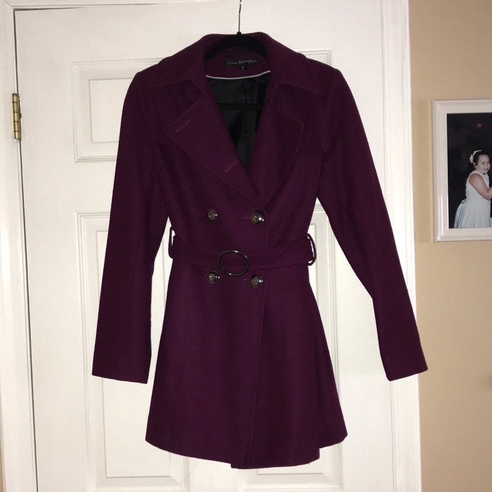 Via Spiga coat size 6 cranberry color